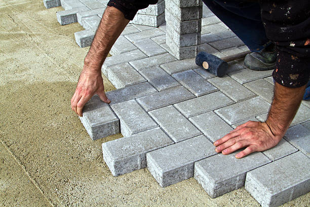 Best Professional Driveway Pavers  in St Matthews, SC